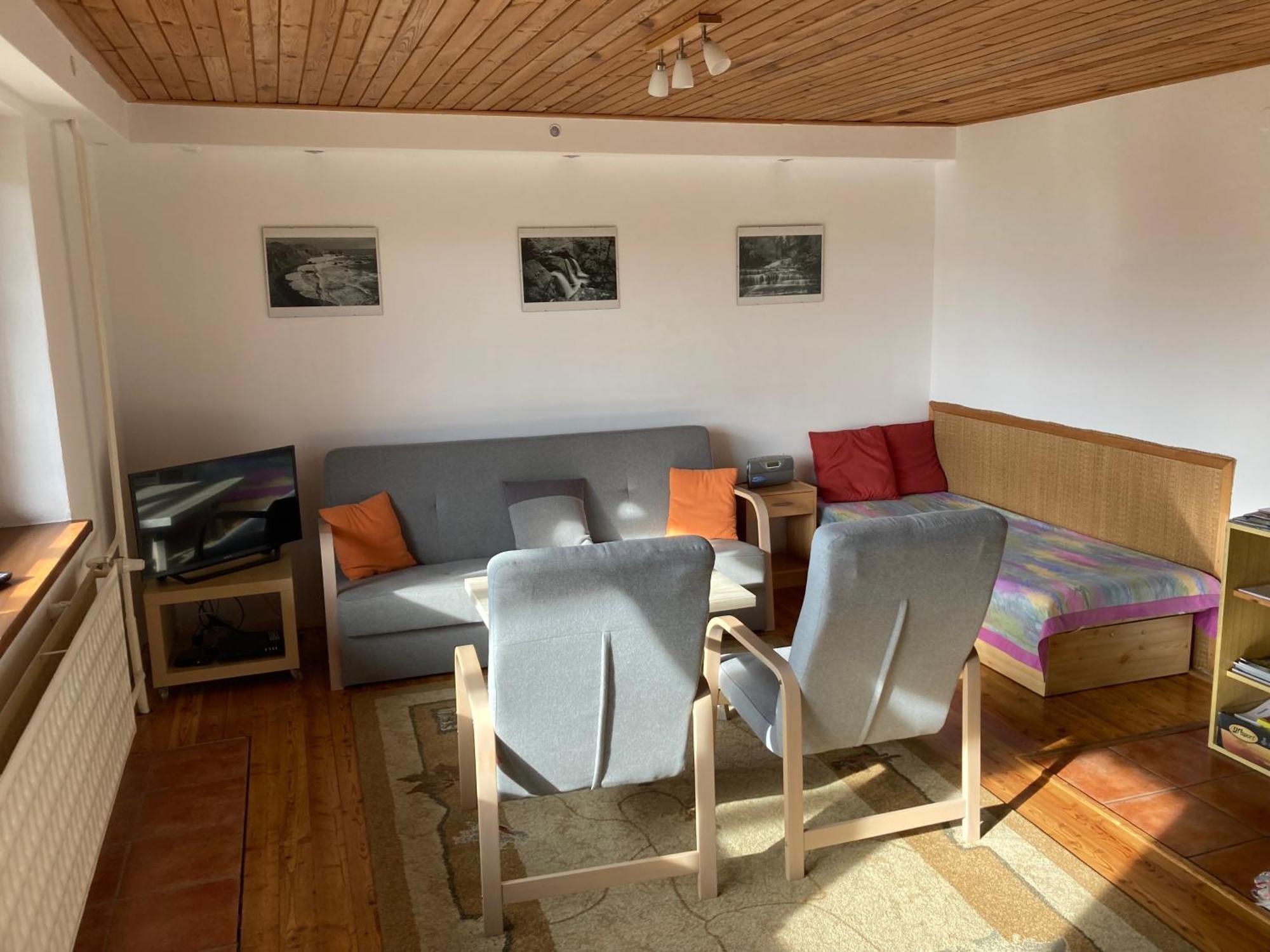 Privat Horicka Apartment ลิฟตอฟสกีมิคูลาช ภายนอก รูปภาพ